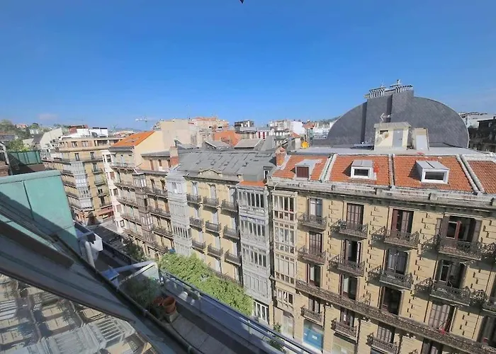 Atico Centro 3, Ac, Luz Y Comodidad