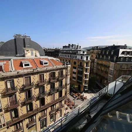 Atico Centro 3, Ac, Luz Y Comodidad Daire