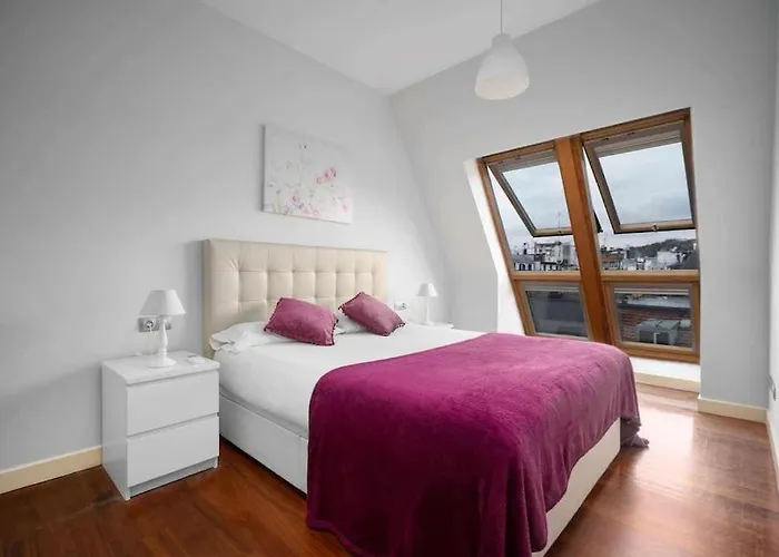 Atico Centro 3, Ac, Luz Y Comodidad Daire